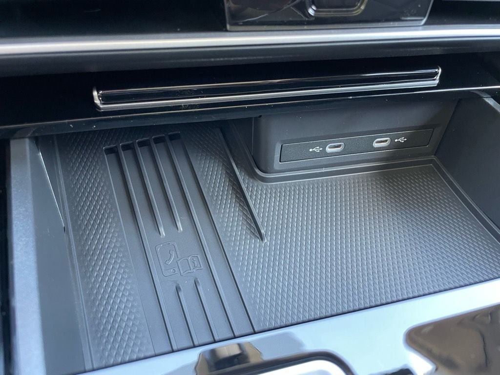 2026 Volkswagen Atlas SE w/Tech - Photo 14