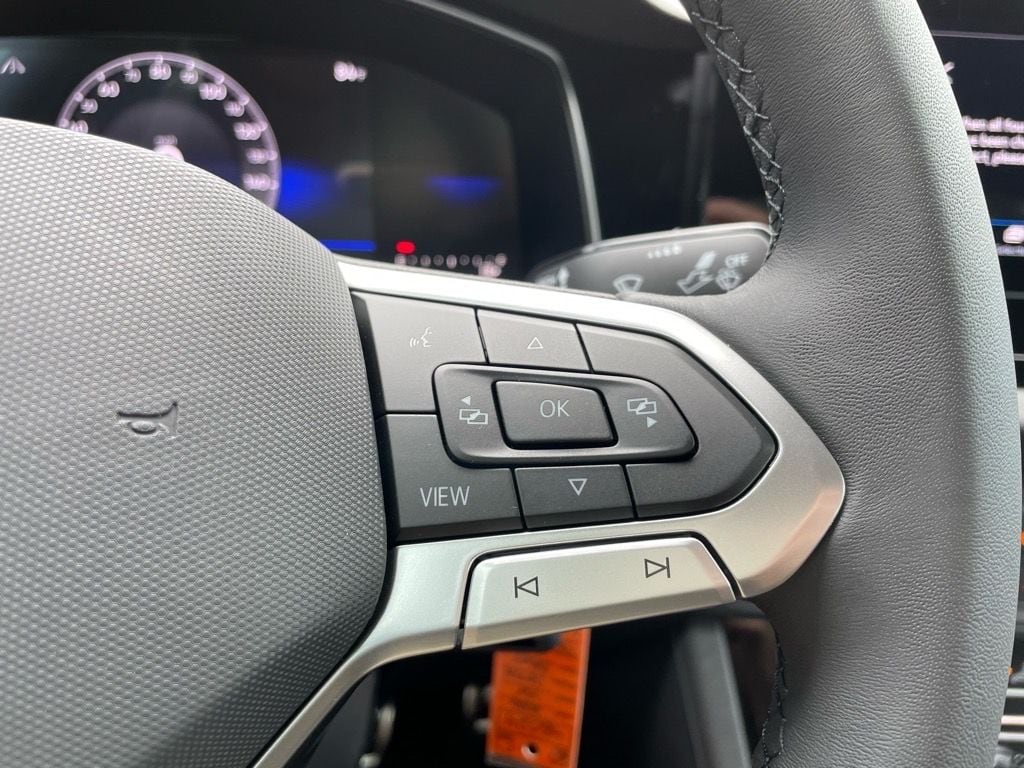 2026 Volkswagen Jetta Sport - Photo 6