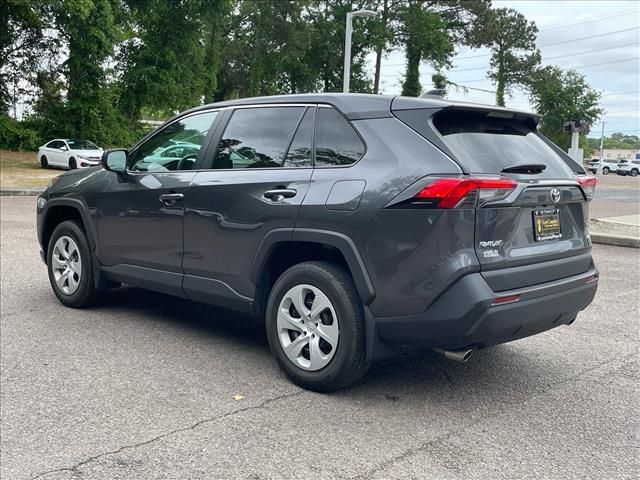 2023 Toyota RAV4 LE - Photo 27