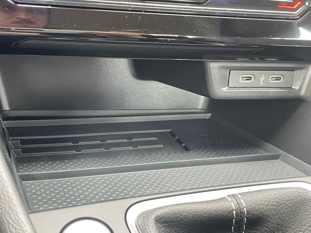 2025 Volkswagen Jetta SE - Photo 15