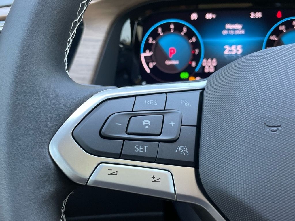 2026 Volkswagen Atlas SE w/Tech - Photo 19