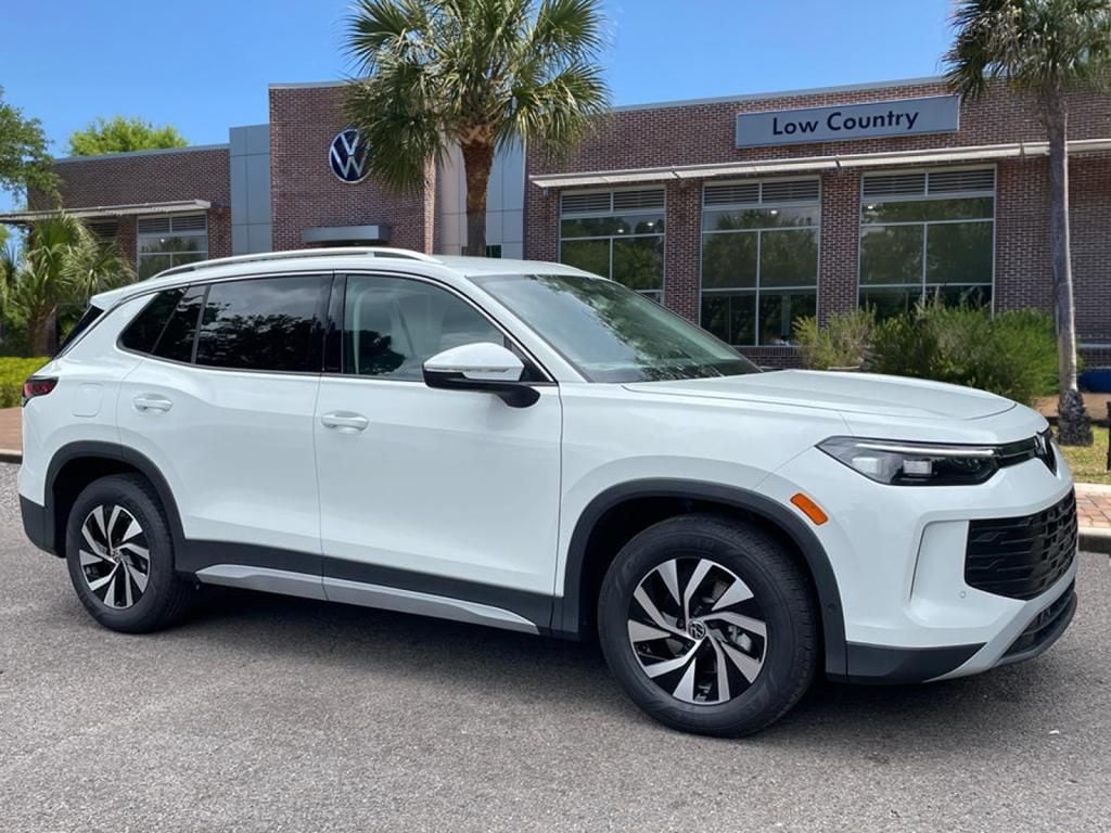 2026 Volkswagen Tiguan 2.0T S's photo