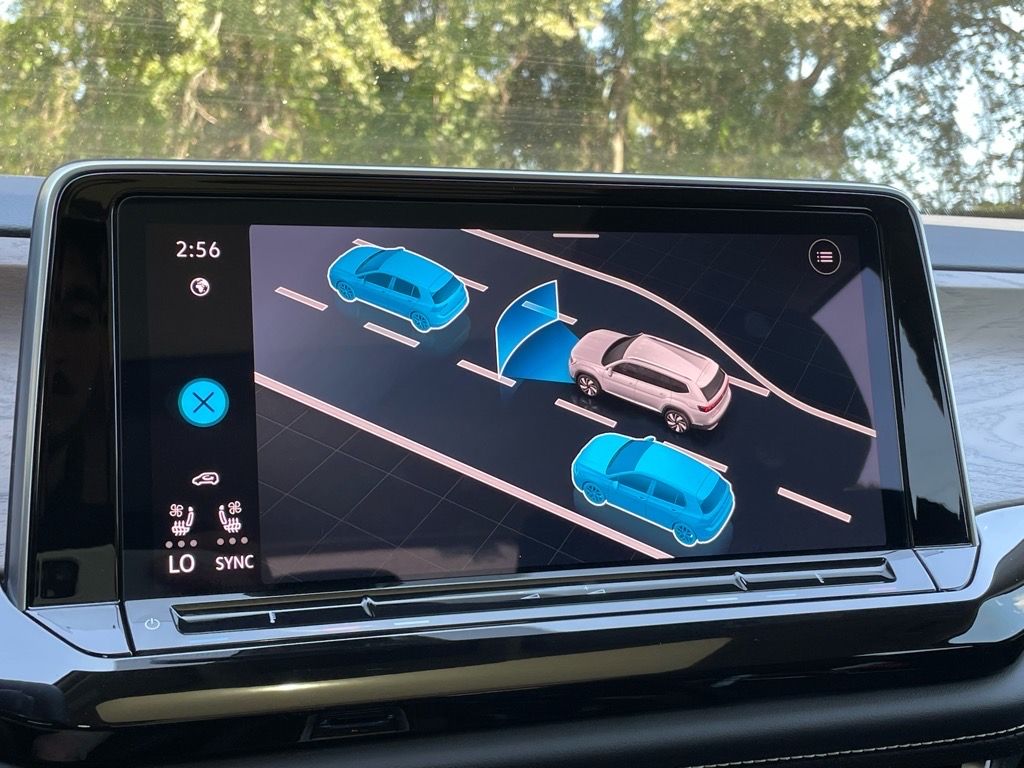 2026 Volkswagen Atlas SE w/Tech - Photo 7