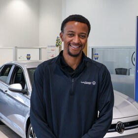 Staff member Da'Mir Edwards from ID_d15675