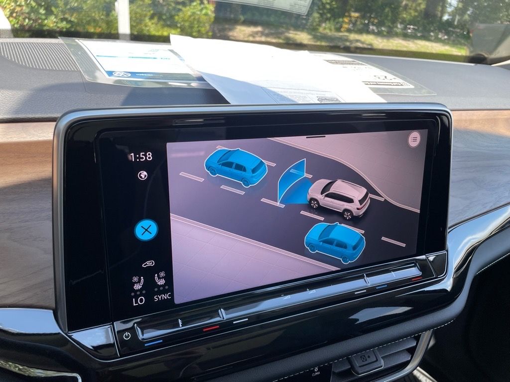 2026 Volkswagen Atlas SE w/Tech - Photo 16