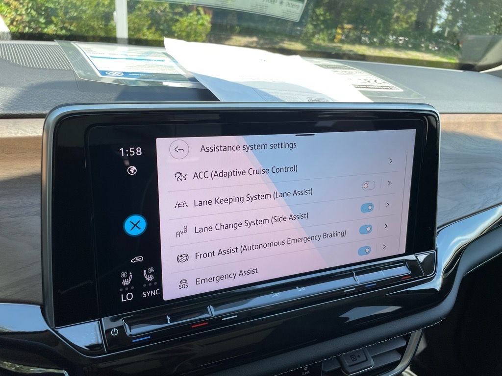 2026 Volkswagen Atlas SE w/Tech - Photo 17