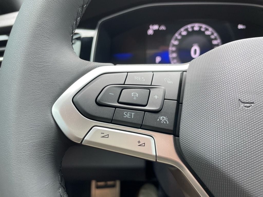 2026 Volkswagen Jetta Sport - Photo 5