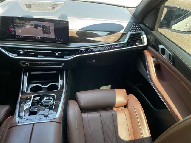 2024 BMW X7 M60i - Photo 12