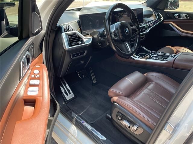 2024 BMW X7 M60i - Photo 8