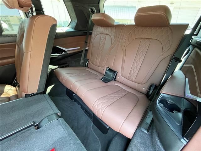 2024 BMW X7 M60i - Photo 10
