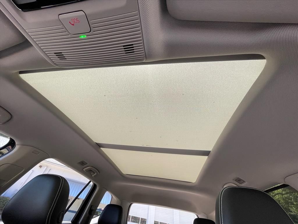 2026 Volkswagen Atlas SE w/Tech - Photo 17