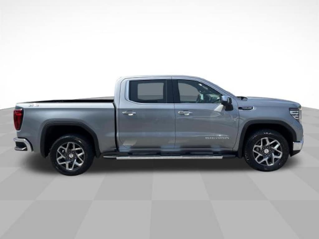 Used 2024 GMC Sierra 1500 SLT Crew Cab Short Bed Truck