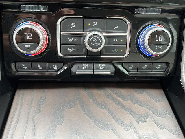 2022 GMC Yukon Denali - Photo 19