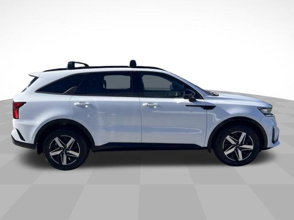 Used 2023 Kia Sorento S SUV