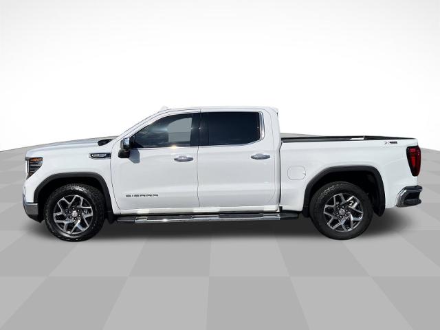 2023 GMC Sierra 1500 SLT - Photo 9