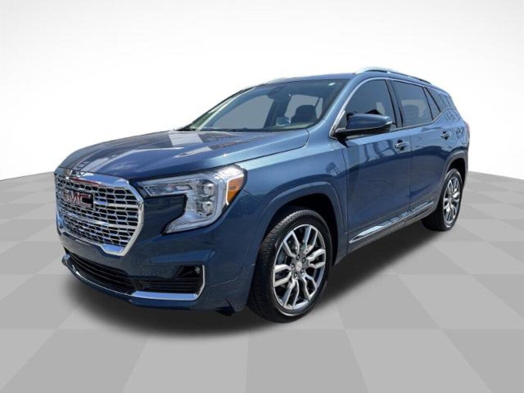 Used 2024 GMC Terrain Denali SUV