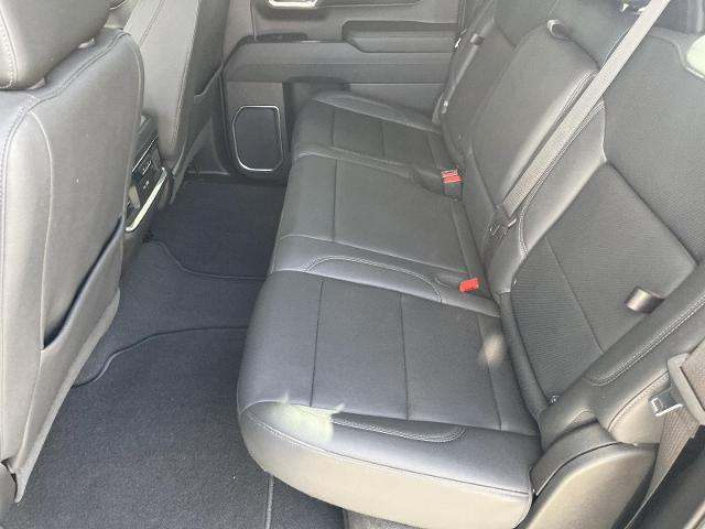 2023 GMC Sierra 1500 SLT - Photo 13