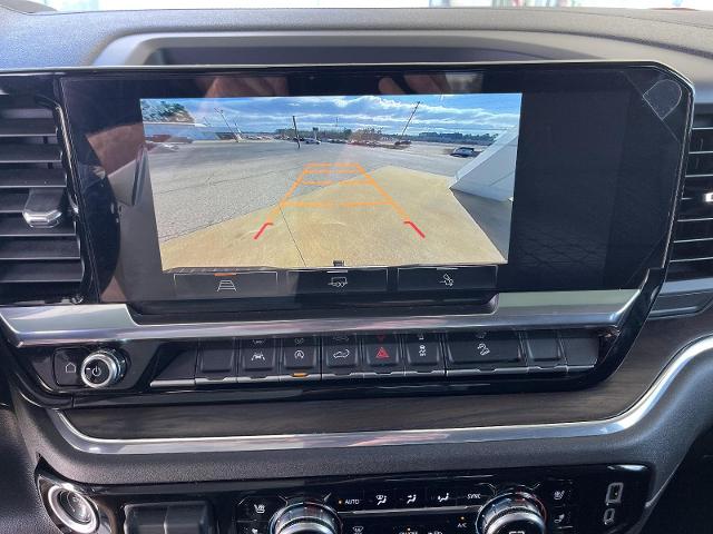 2023 GMC Sierra 1500 SLT - Photo 16