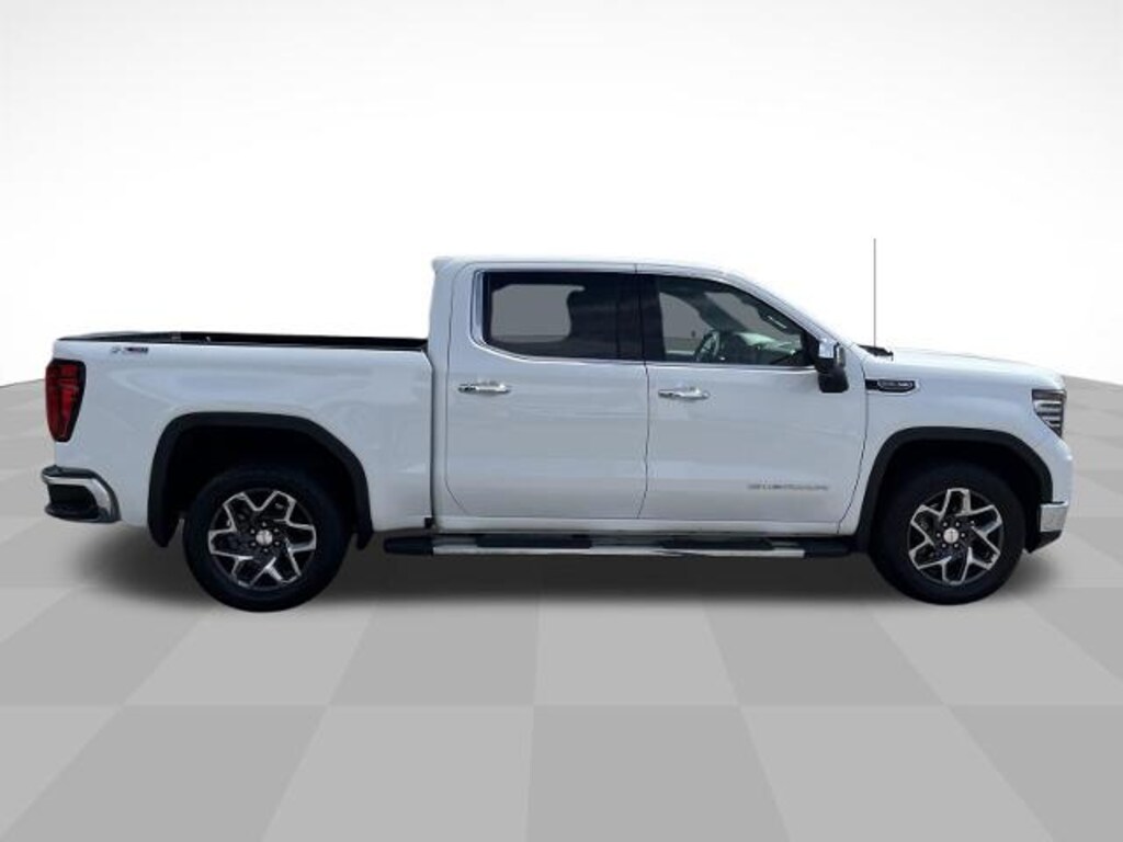 Used 2025 GMC Sierra 1500 SLT Crew Cab Pickup