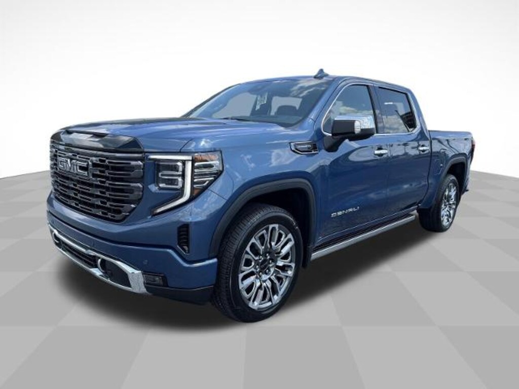 Used 2025 GMC Sierra 1500 Denali Ultimate Crew Cab Short Bed Truck
