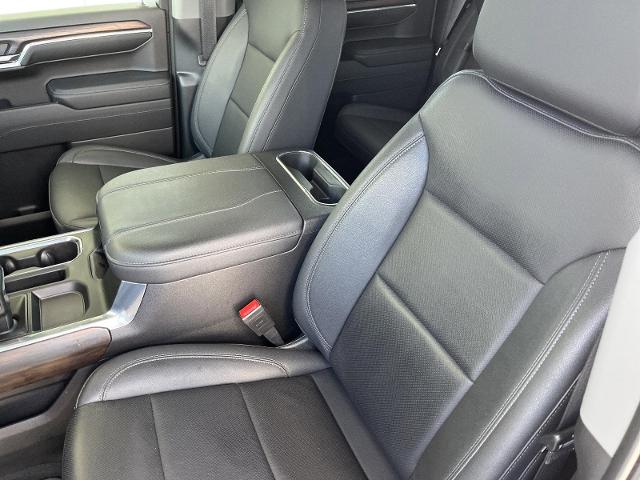 2023 GMC Sierra 1500 SLT - Photo 12