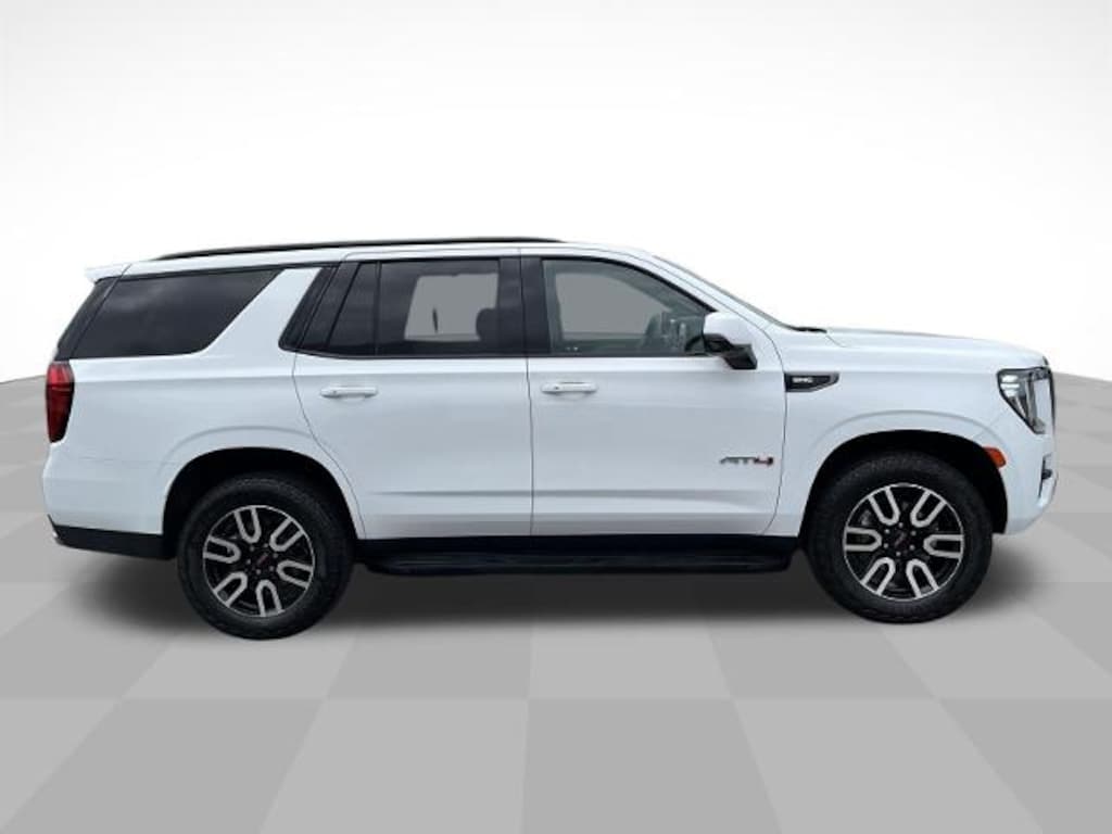 Used 2024 GMC Yukon AT4 SUV