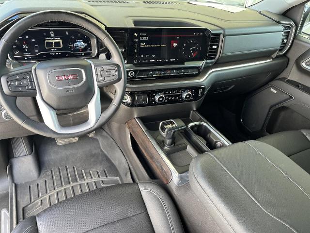 2023 GMC Sierra 1500 SLT - Photo 14