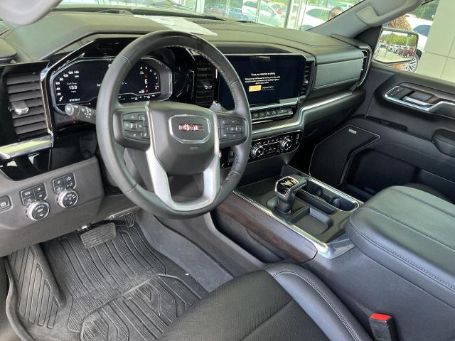 2023 GMC Sierra 1500 SLT - Photo 10
