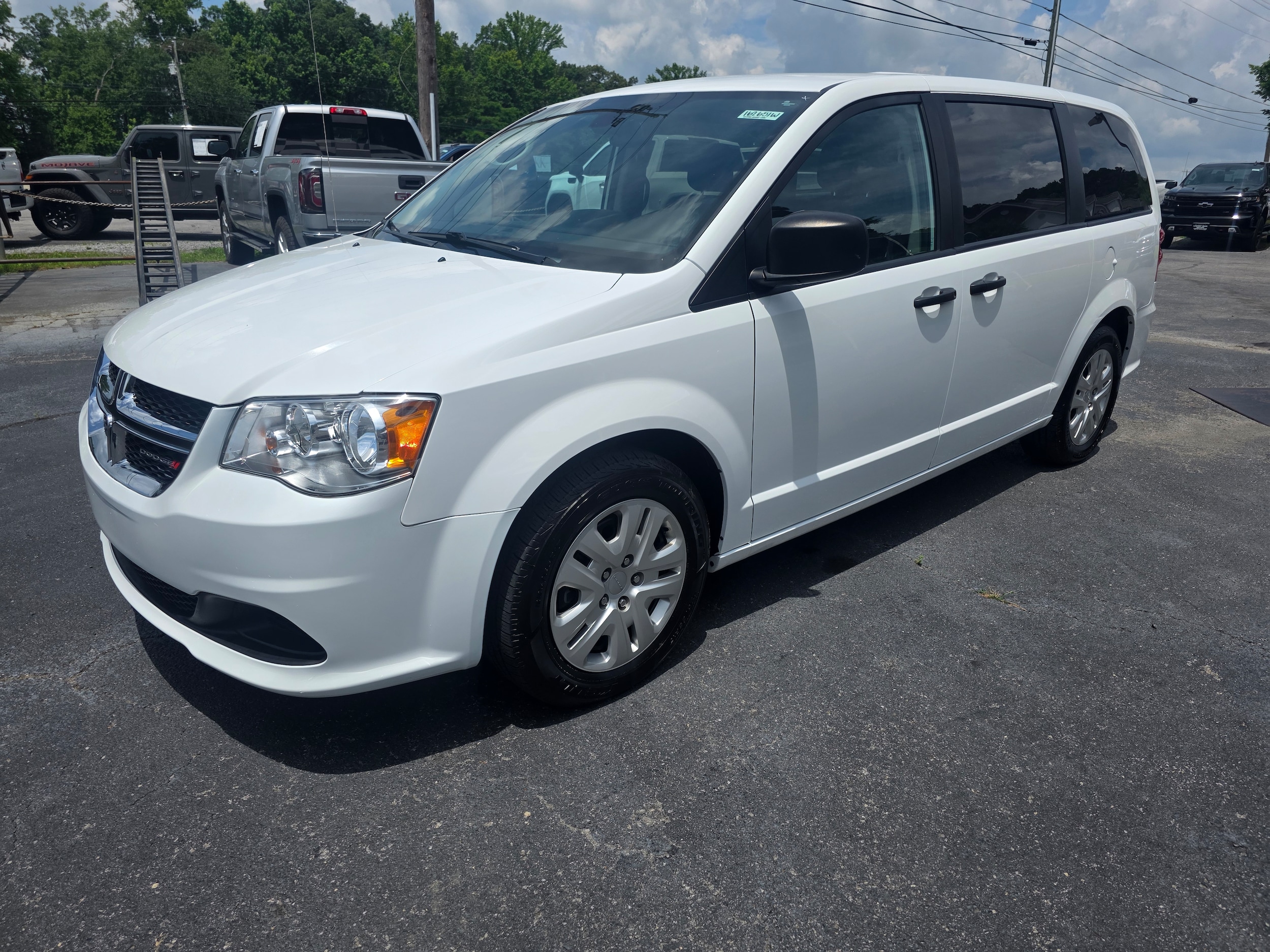 2020 Dodge Grand Caravan SE's photo