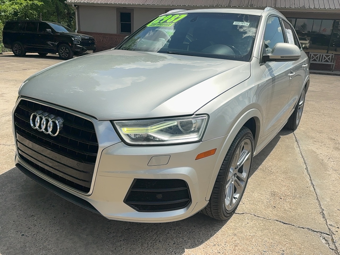 2016 Audi Q3 2.0T FWD tiptronic Premium Plus's photo