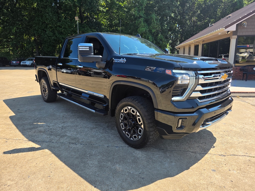 Used 2024 Chevrolet Silverado 3500 HD High Country Truck Crew Cab