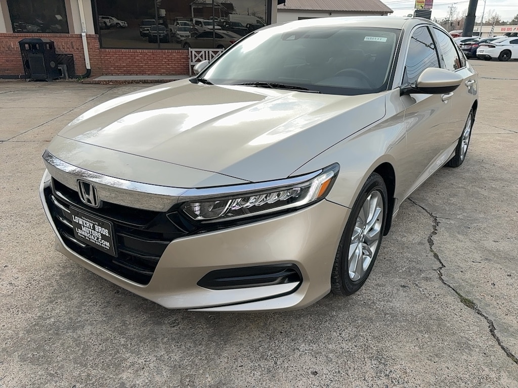 Used 2018 Honda Accord LX Sedan