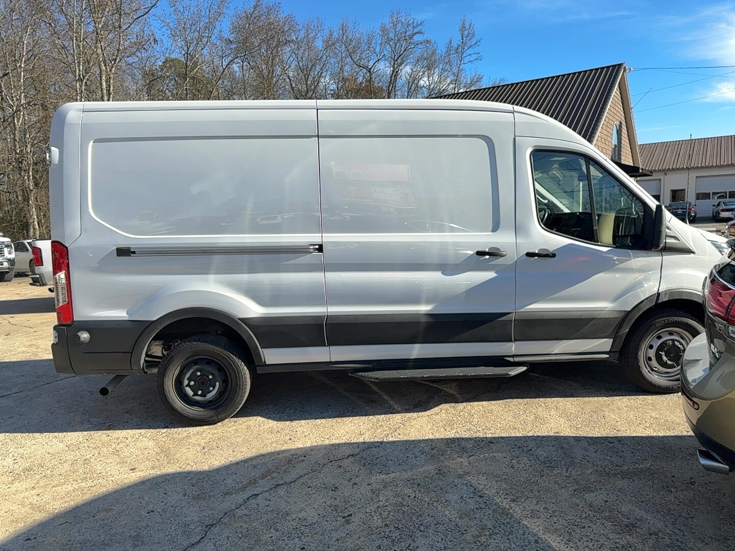 2023 Ford Transit photo 4