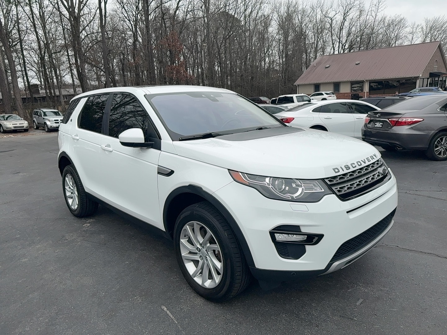 2018 Land Rover Discovery Sport HSE photo 3