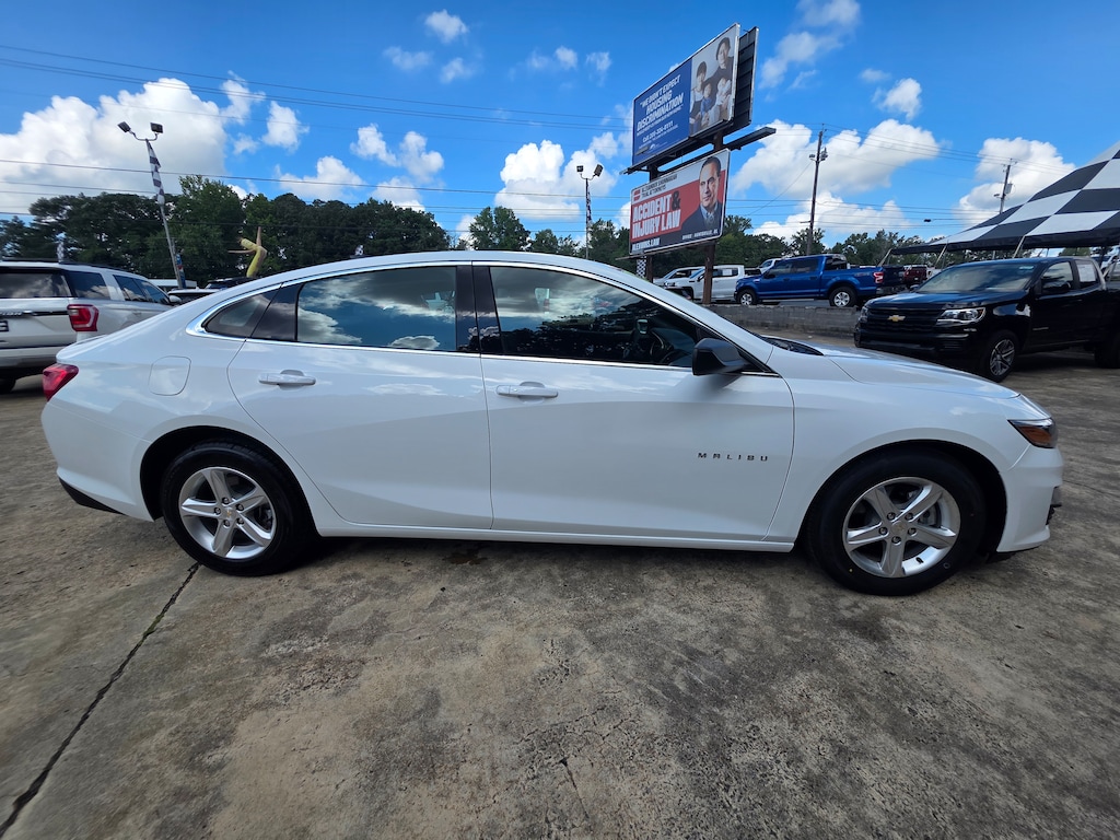 Used 2023 Chevrolet Malibu LS w/1FL Sedan