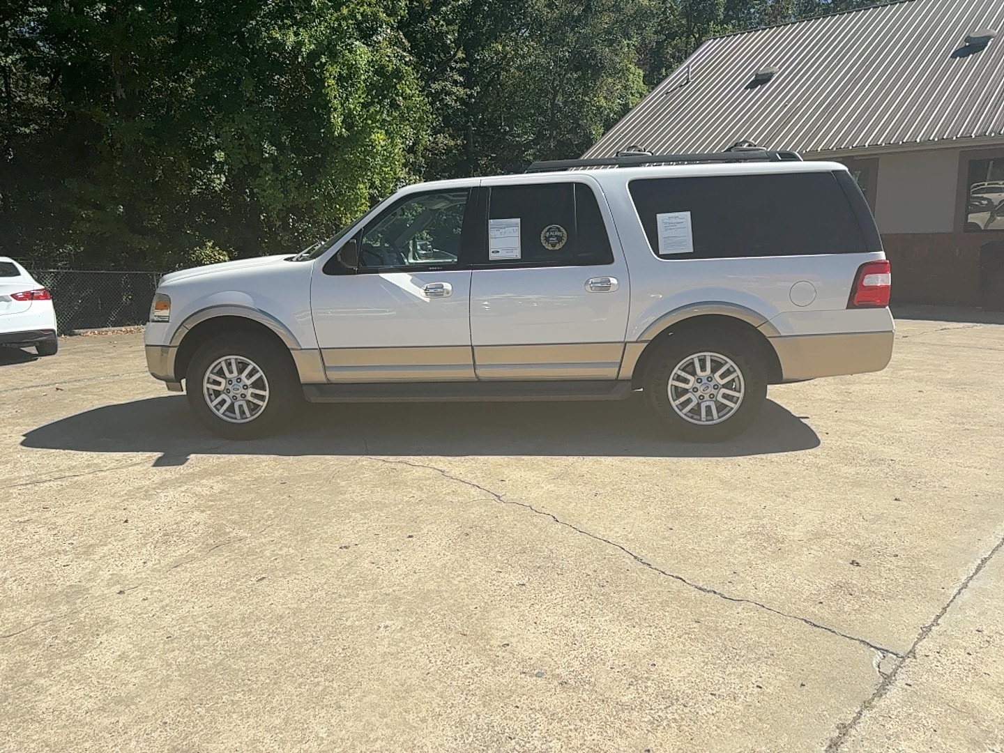2013 Ford Expedition XLT - Photo 8