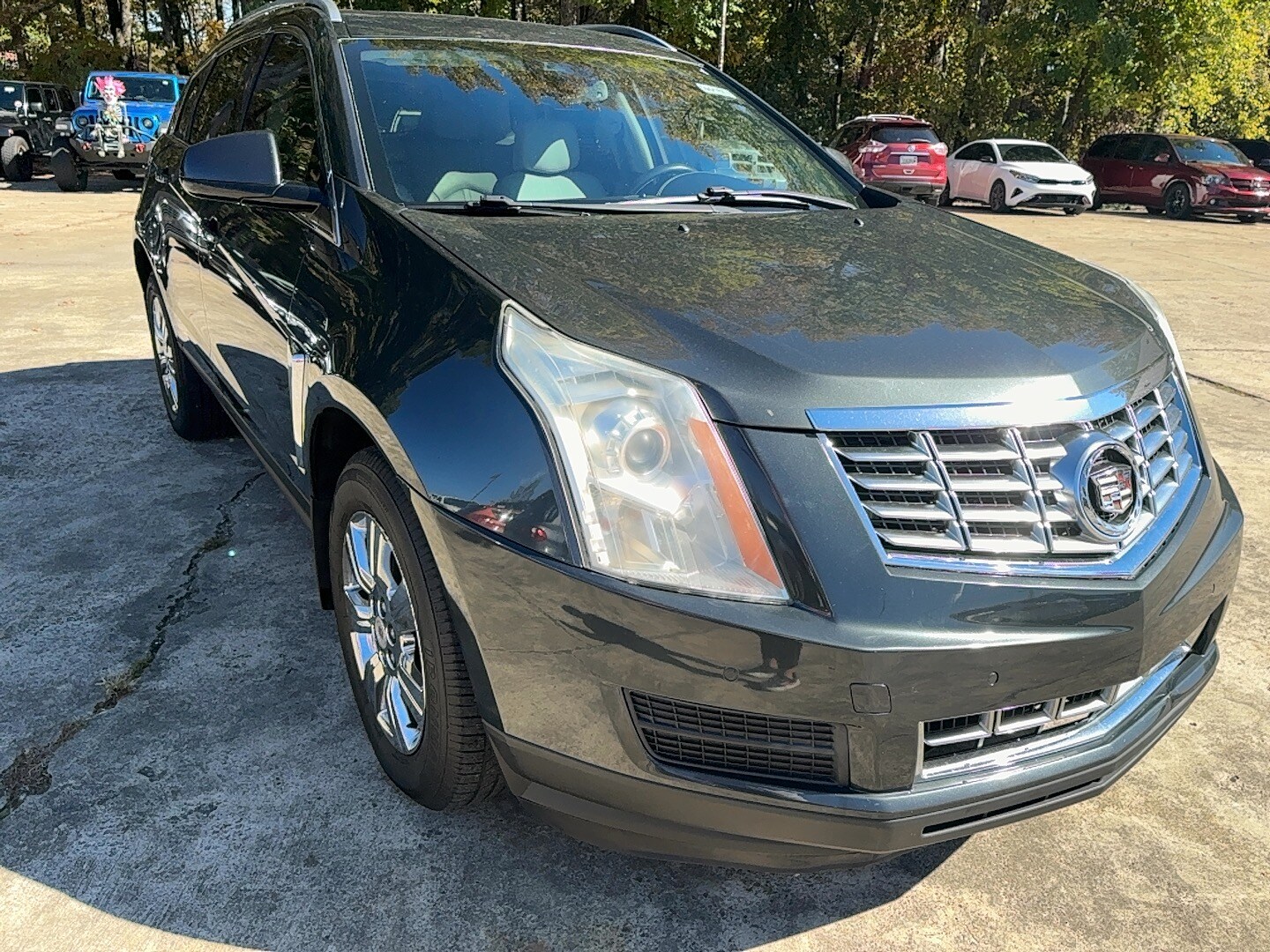 2014 Cadillac SRX Luxury photo 2