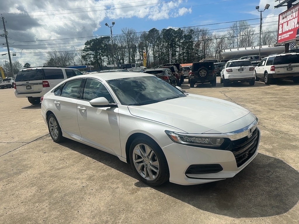 Used 2018 Honda Accord LX Sedan