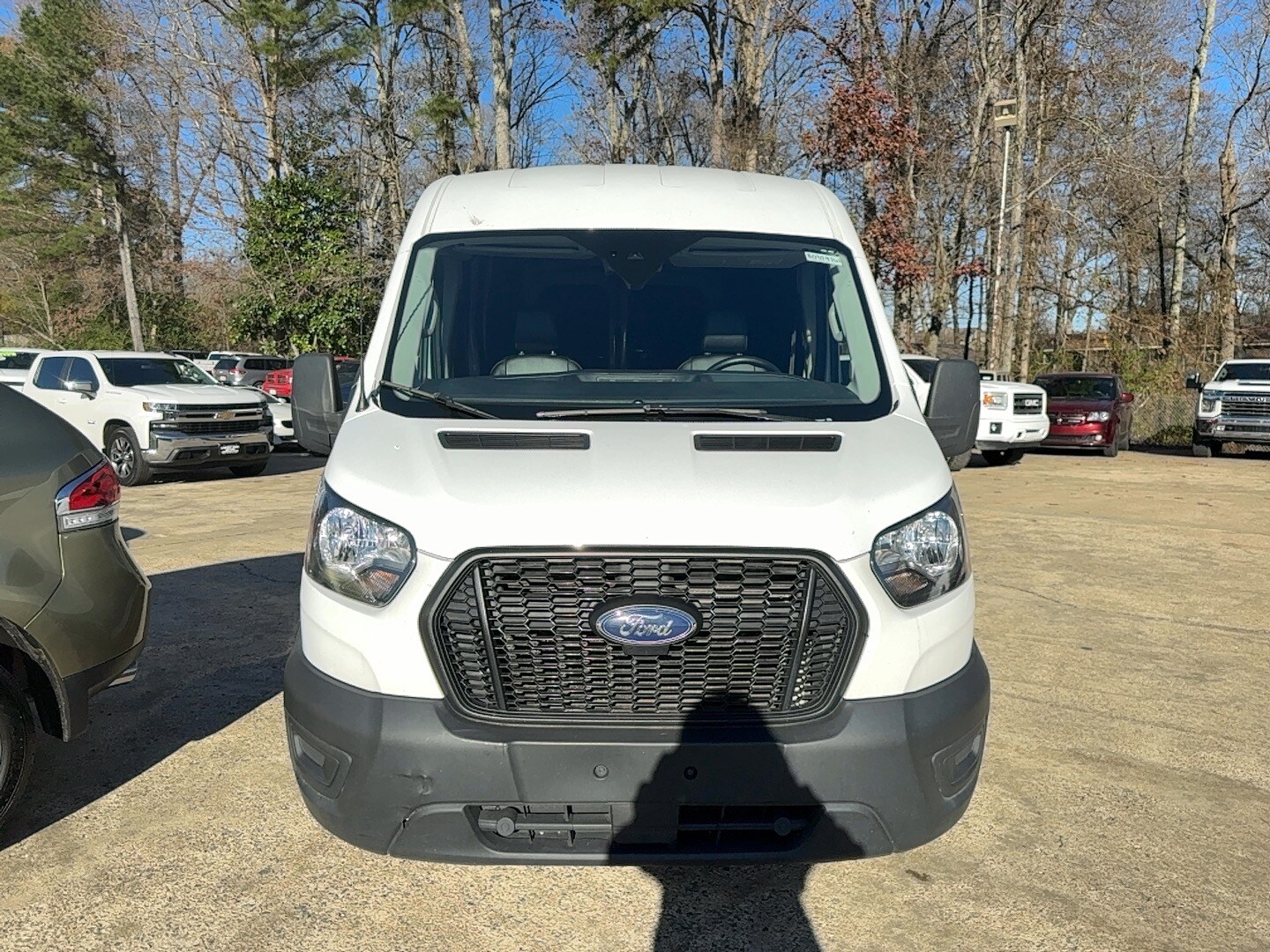 2023 Ford Transit photo 2