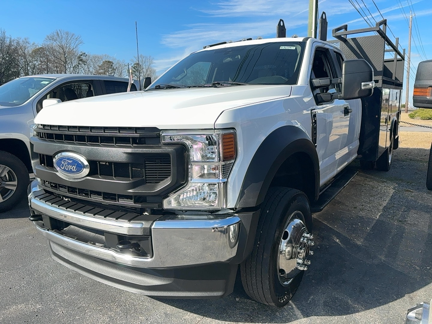 2022 Ford F-450 Super Duty Chassis Cab XL's photo