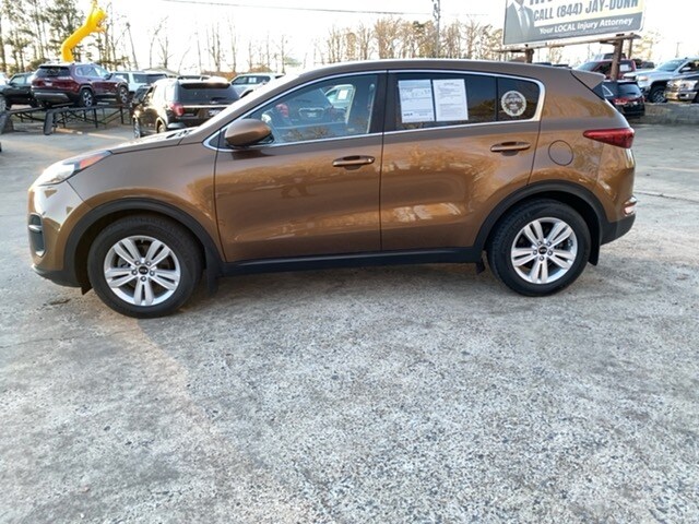 2017 Kia Sportage LX photo 2