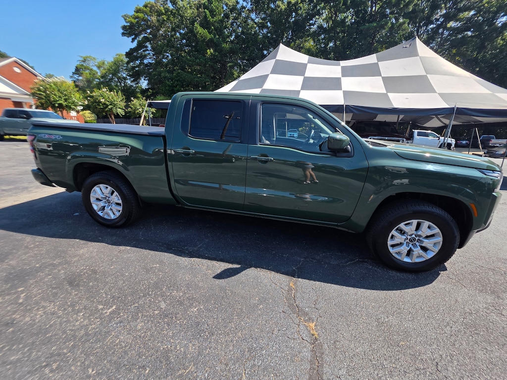 Used 2023 Nissan Frontier SV Truck Crew Cab