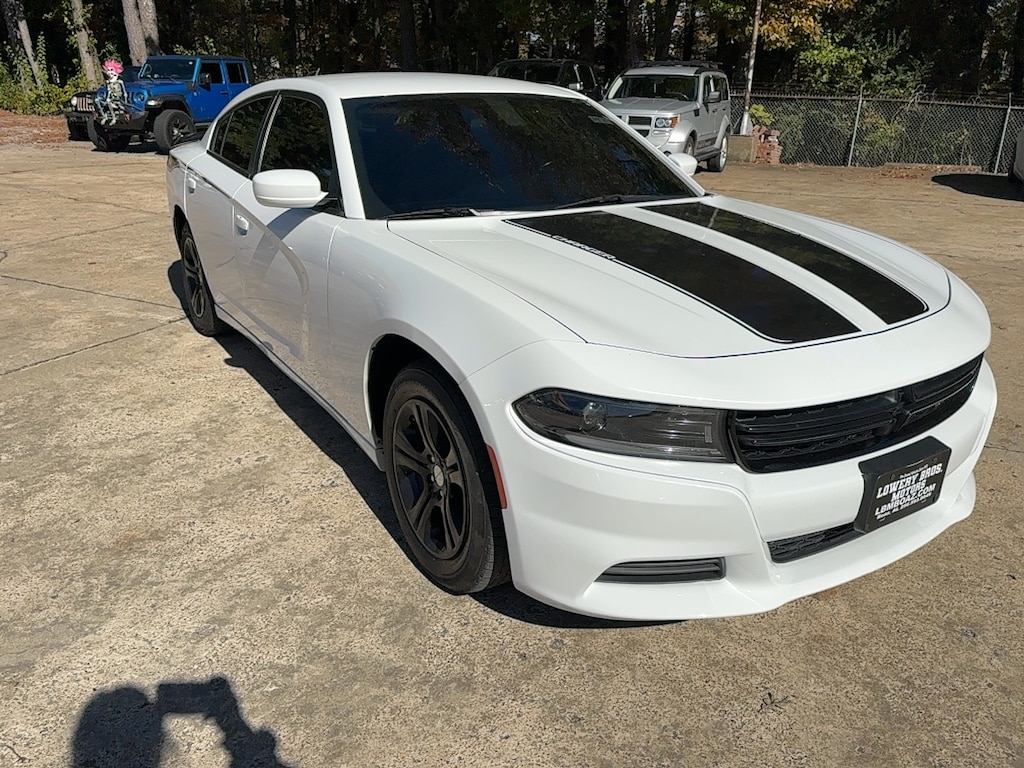 Used 2022 Dodge Charger SXT Sedan