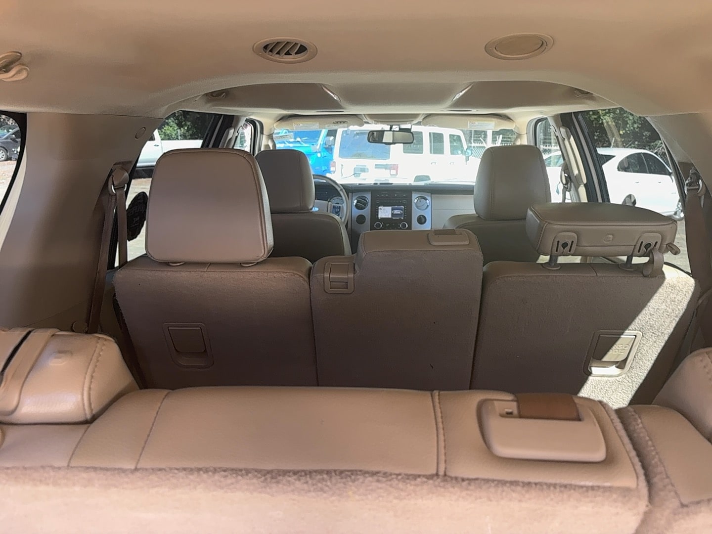 2013 Ford Expedition XLT - Photo 11