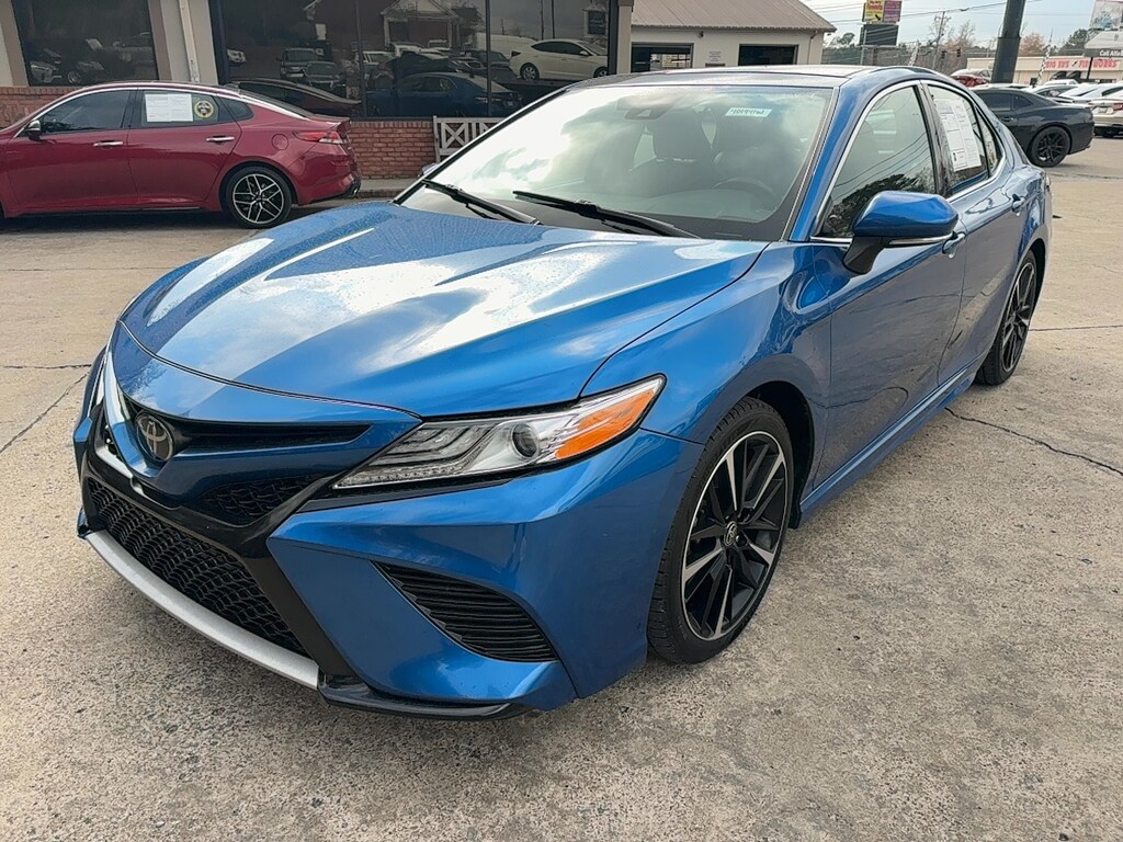 Used 2020 Toyota Camry XSE Sedan