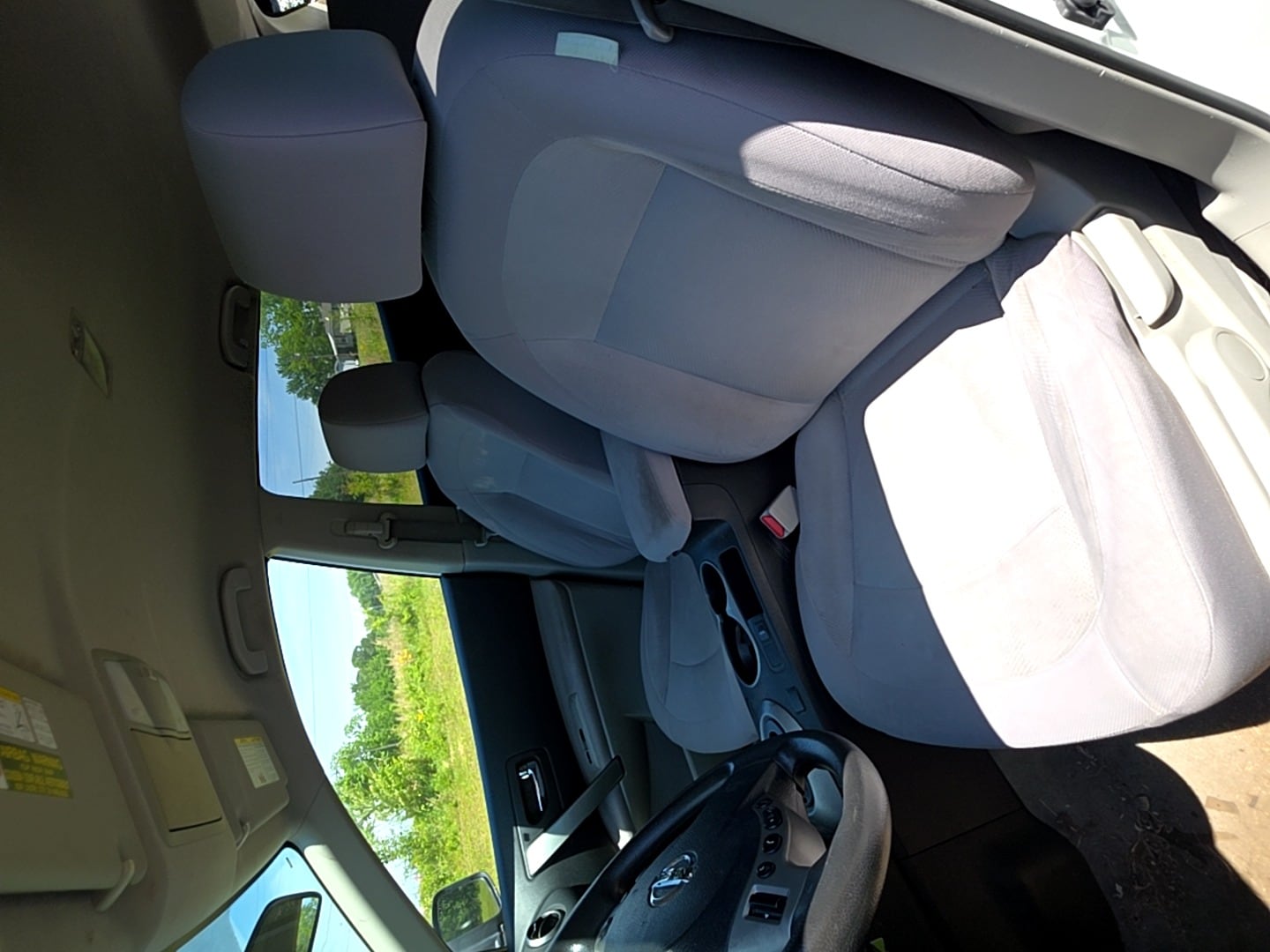 2013 Nissan Rogue S - Photo 6