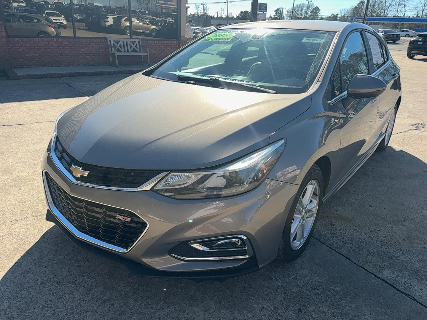 2017 Chevrolet Cruze LT's photo