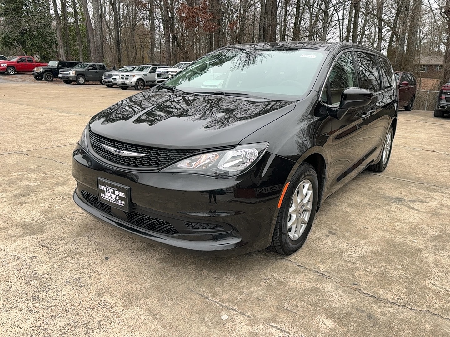 2023 Chrysler Voyager LX Van Passenger's photo