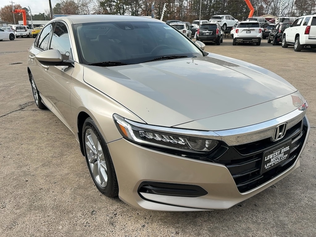Used 2018 Honda Accord LX Sedan