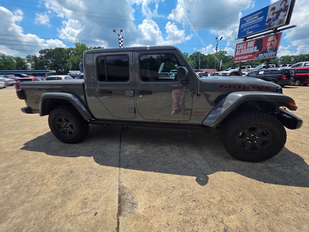 Used 2023 Jeep Gladiator Mojave Truck Crew Cab